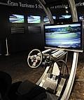 Fans können zu wahren Rennfahrern werden: Dies ermöglicht das Mercedes-Benz Museum weltexklusiv mit zwei Sony PlayStation®3 Fahrsimulatoren und einer Demoversion des neuen Spiels Gran Turismo®5, das erst im Laufe des Jahres 2010 auf den Markt kommt.